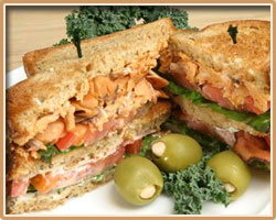 Salmon Sandwiches With Pesto Mayonnaise 